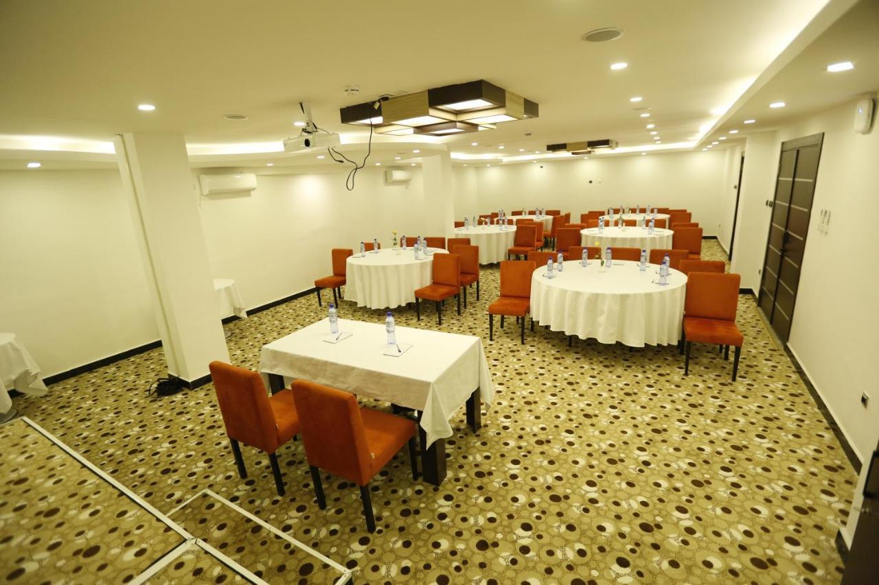 Cassiopeia Hotel Addis-Abeba Extérieur photo