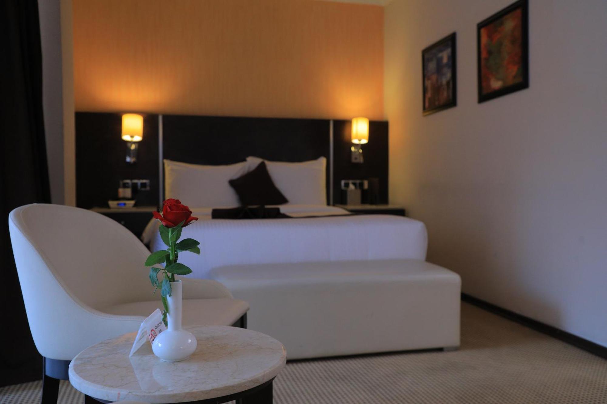 Cassiopeia Hotel Addis-Abeba Extérieur photo